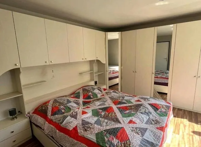 In Апартаменты Ehrenfriedersdorf